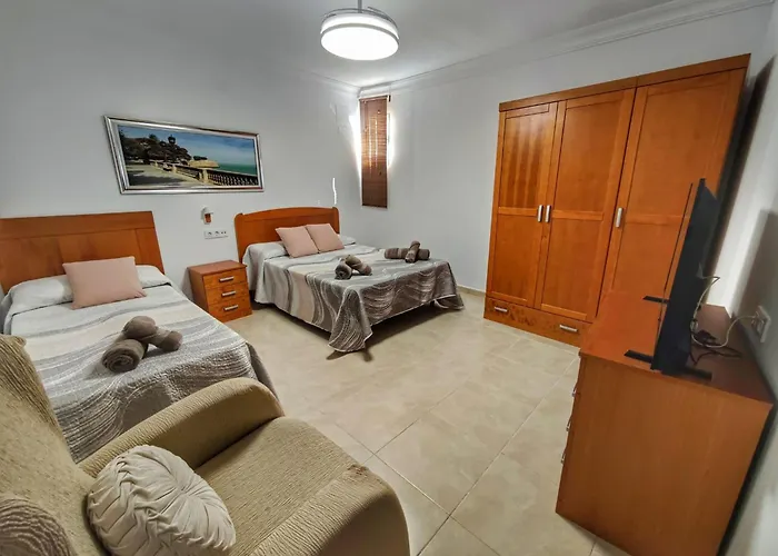 El Pescador * コニル・デ・ラ・フロンテラ